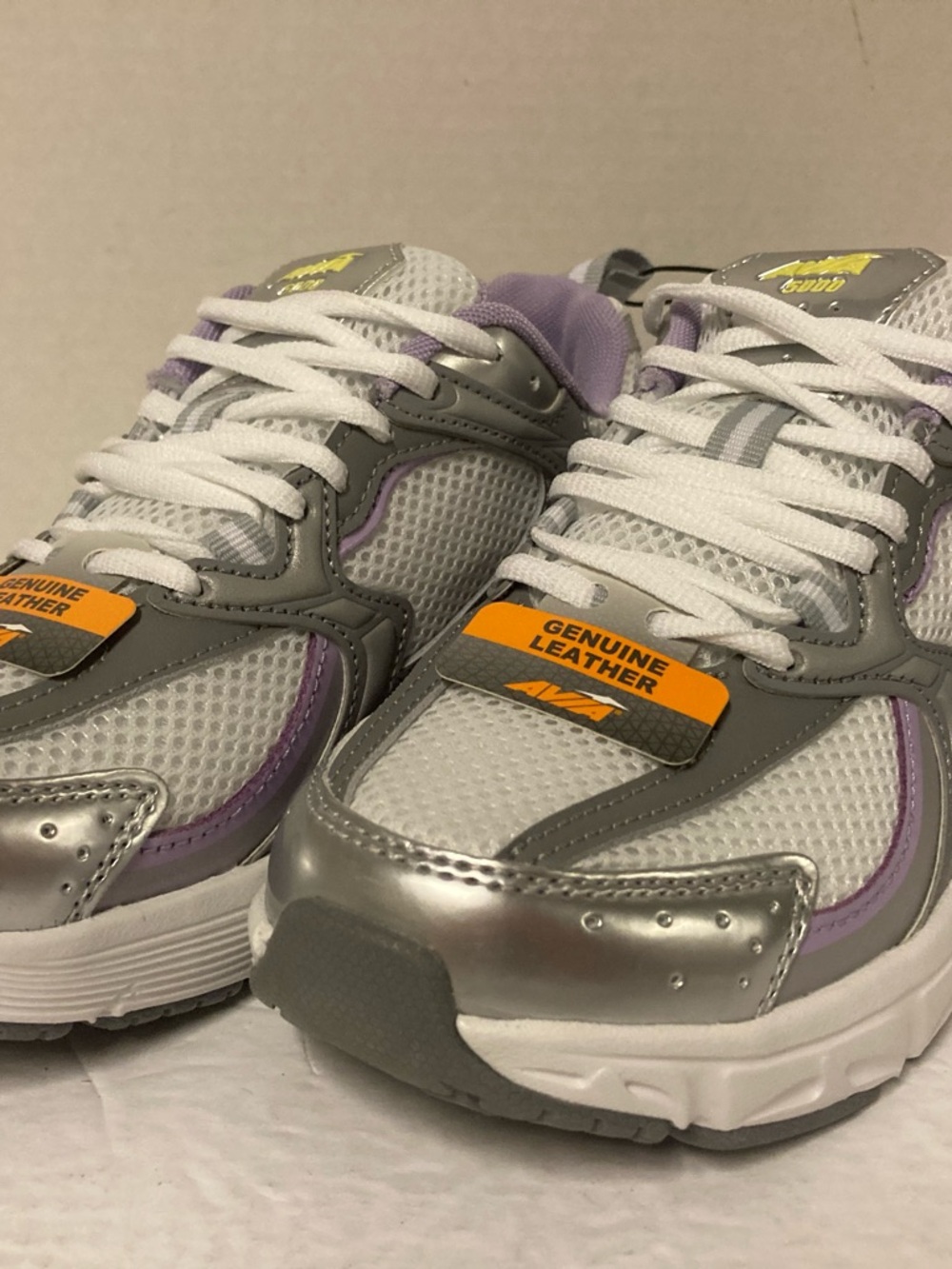 Avia Women's 5000 Performance Sneakers Size 7 Medium Width New